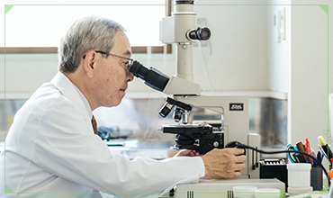 皮膚科専門医として自信を持って対応いたします。